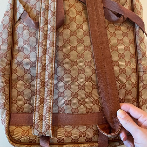 Gucci Backpack with NY Yankees patch - Picture 12 of 15